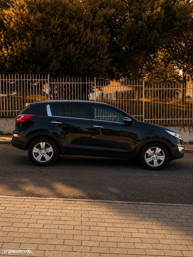 Kia Sportage 1.7 CRDI ISG EX - 6