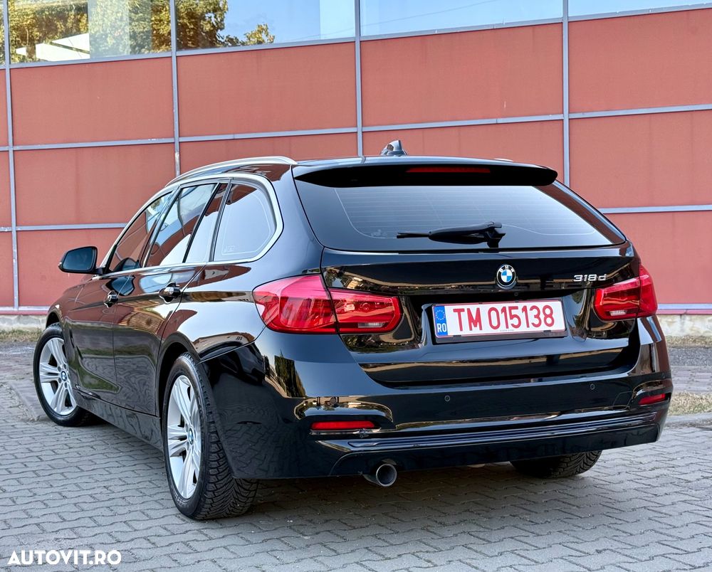 BMW Seria 3 318d Aut. - 28