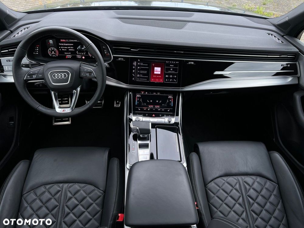 Audi Q7 - 11
