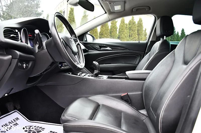 Opel Insignia 1.6 CDTI Exclusive S&S - 10