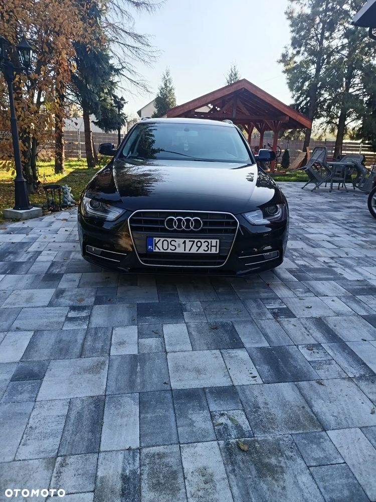 Audi A4 - 1