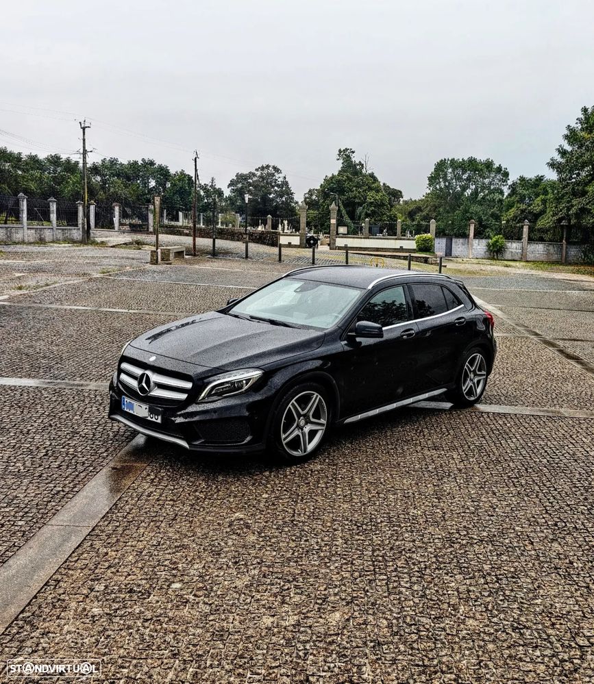 Mercedes-Benz GLA 200 7G-DCT AMG Line - 16