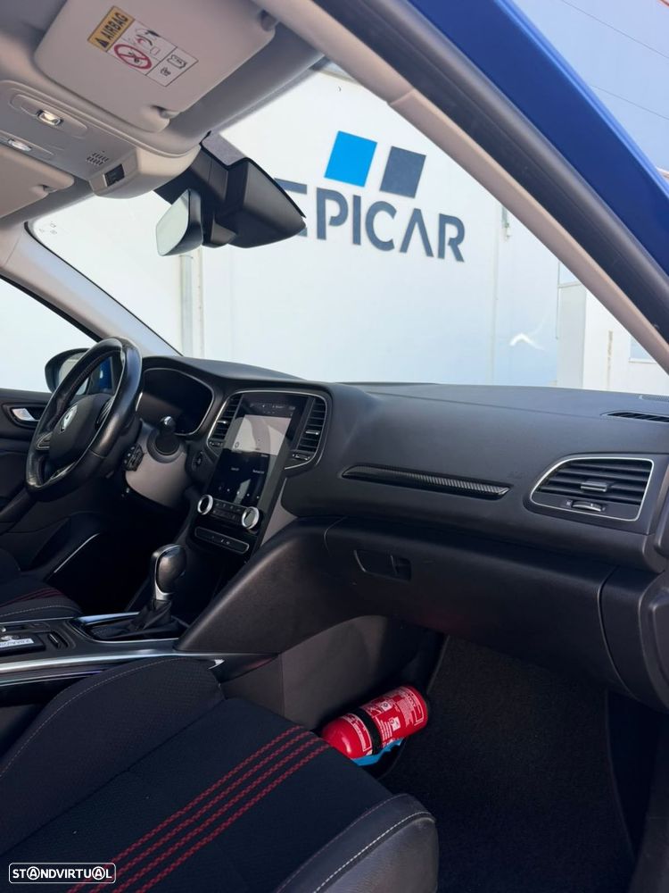Renault Mégane Sport Tourer 1.6 E-Tech Plug-In Hybrid R.S. Line - 10