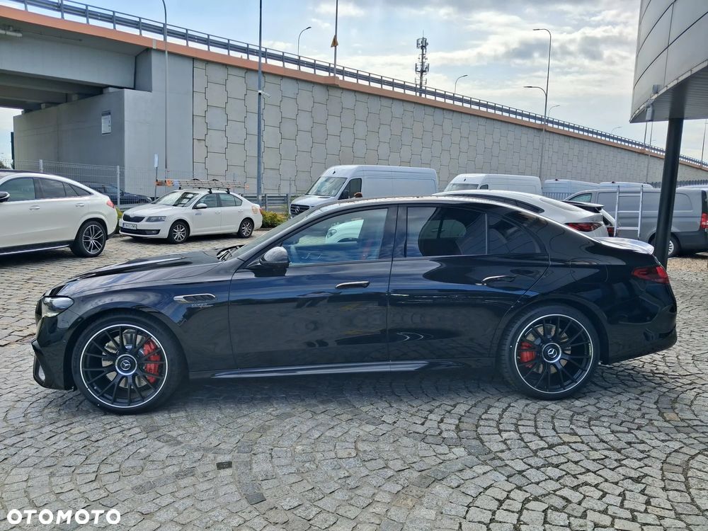 Mercedes-Benz Klasa E AMG 53 PHEV 4Matic+ 9G-Tronic TCT - 4
