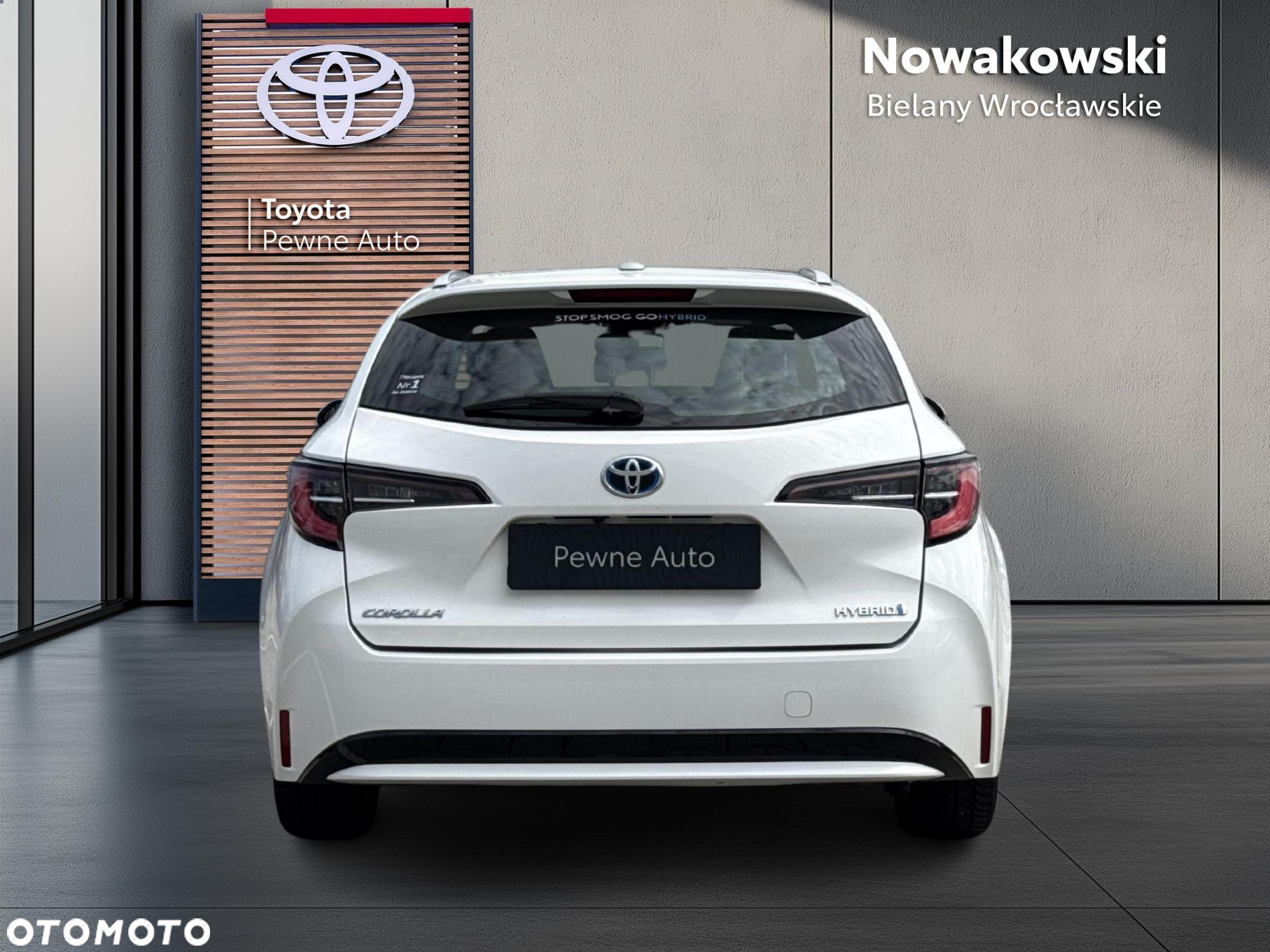 Toyota Corolla - 4