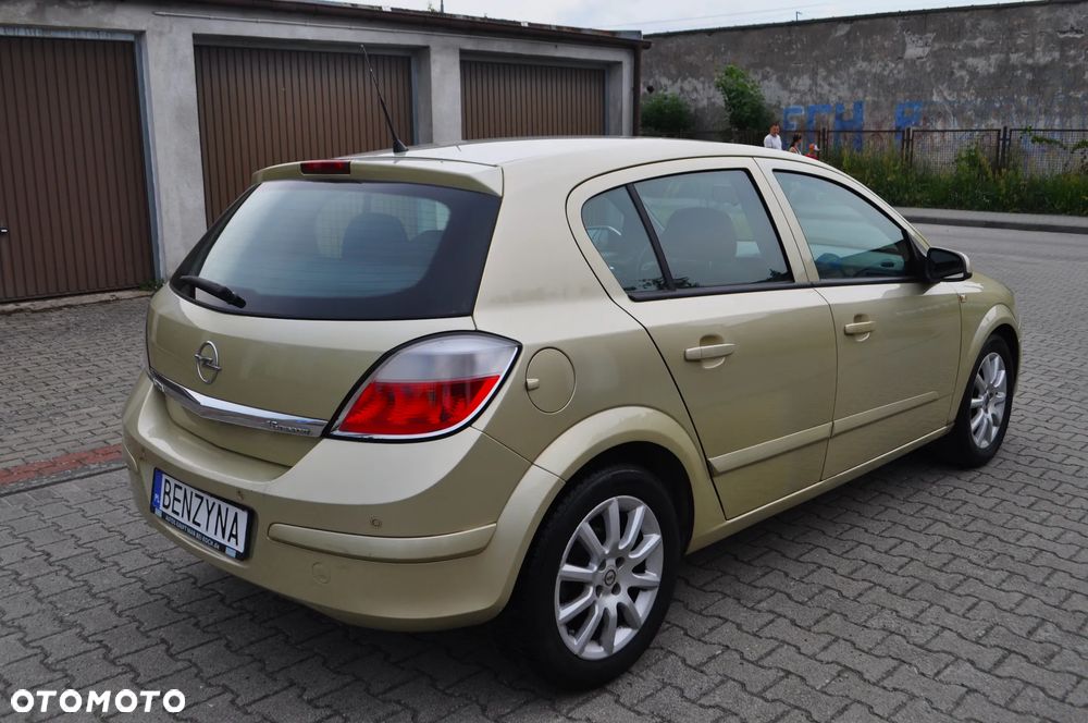 Opel Astra 1.6 Edition Plus - 5