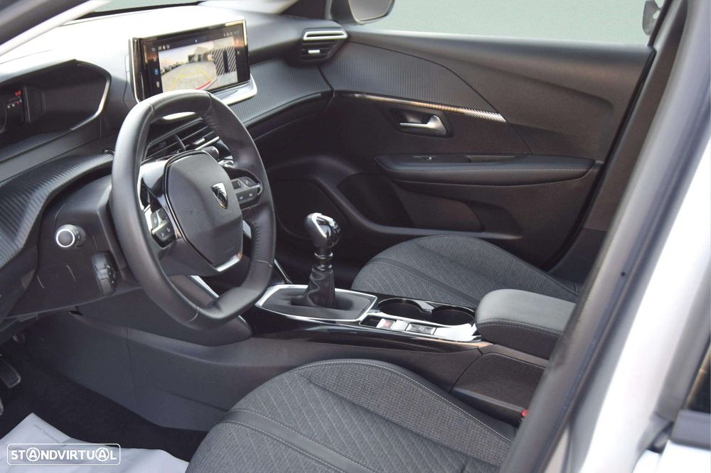 Peugeot 208 1.2 PureTech Allure - 9