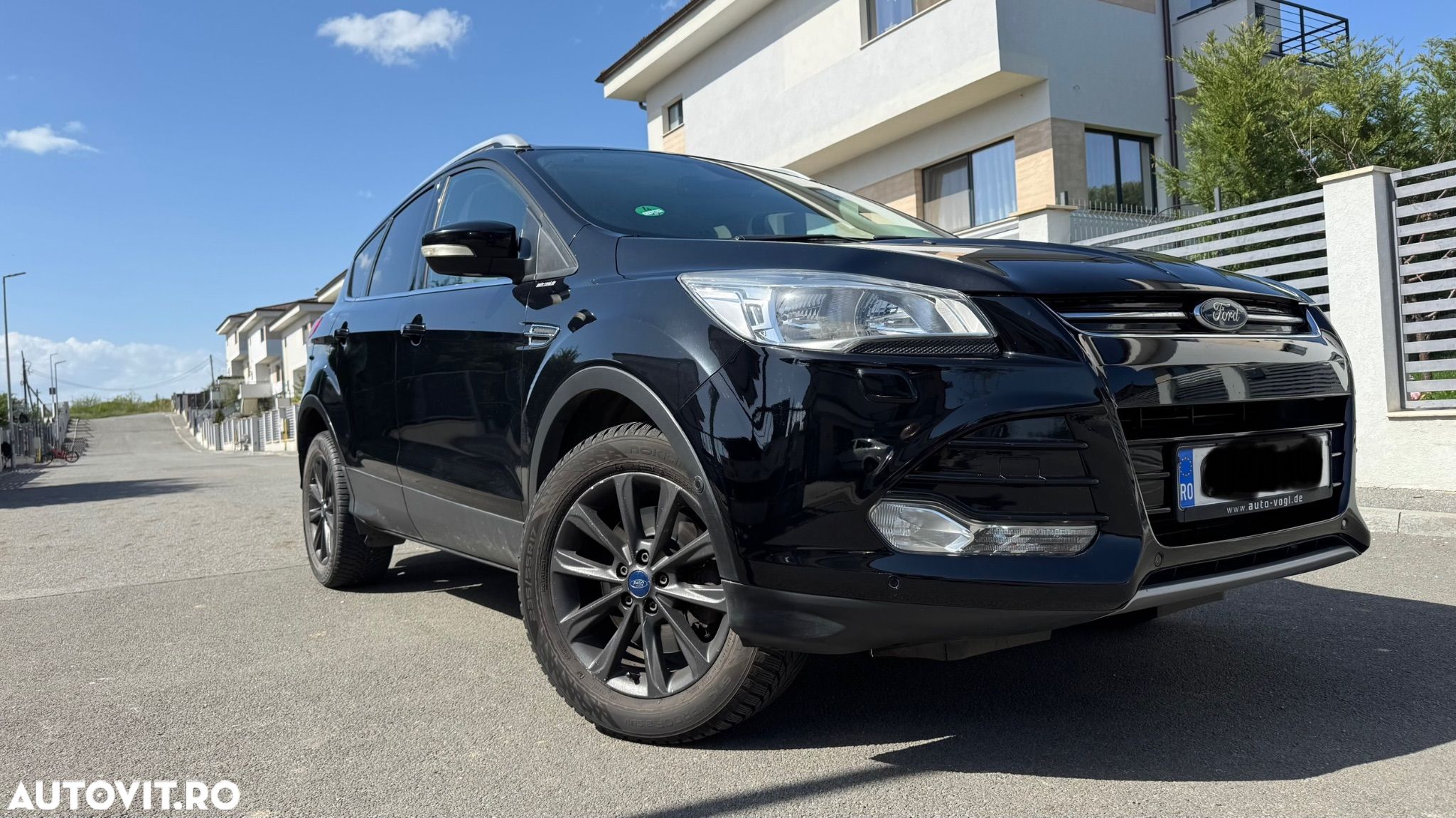 Ford Kuga 2.0 TDCi 4WD Titanium - 1