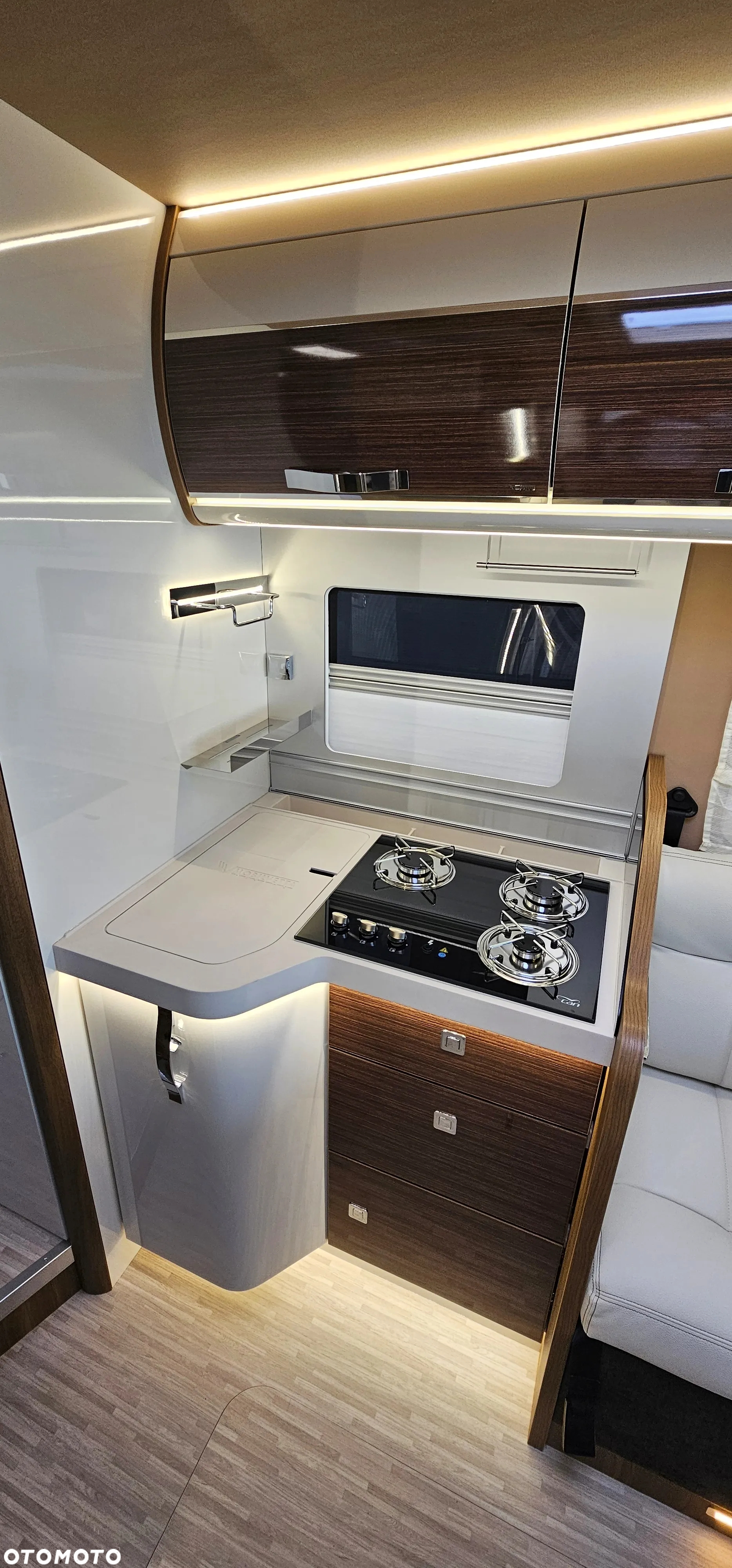 Mobilvetta K-YACHT MH86 TEKNO LINE AL-KO PREMIUM AUTOMAT 180HP MY2025 - 9