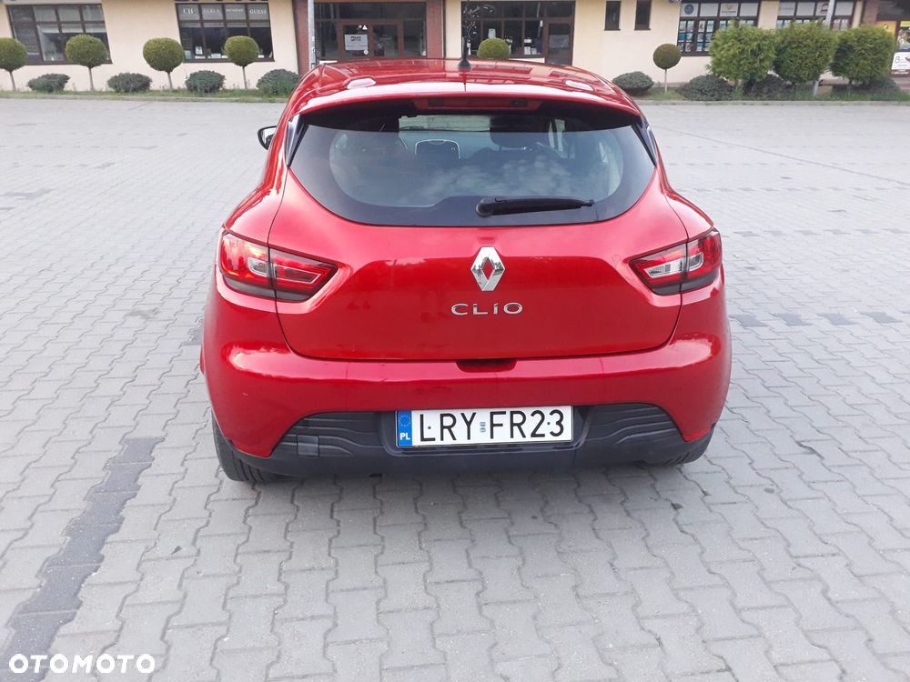 Renault Clio 1.2 16V Life - 6