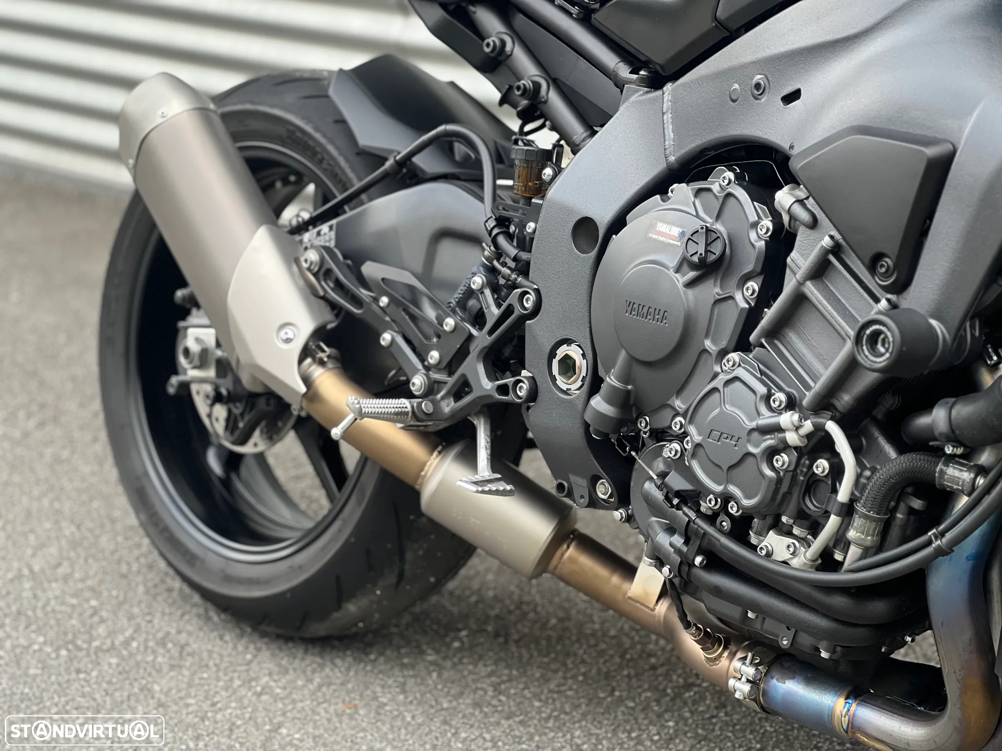 Yamaha MT-10 - 4