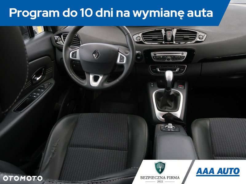 Renault Scenic - 8