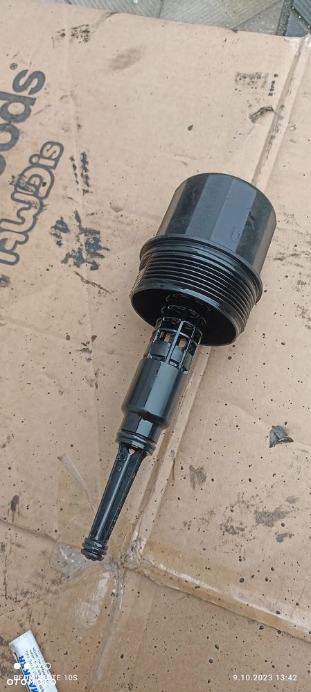 NAKRĘTKA FILTRA OLEJU MERCEDES W211 3.2 CDI - 2