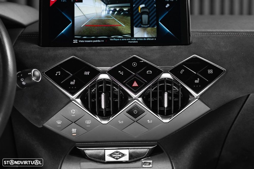DS DS3 Crossback E-TENSE PERFORMANCE LINE - 29