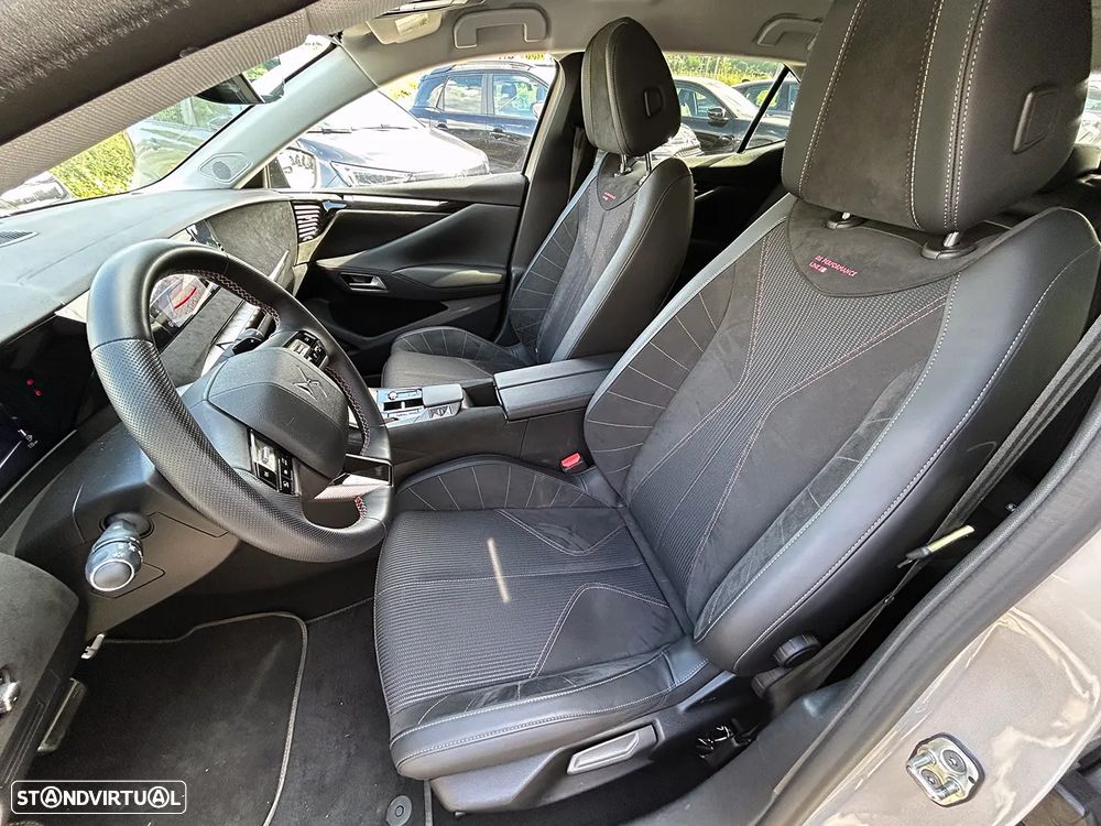 DS DS4 4 1.2 PureTech Performance Line EAT8 - 18