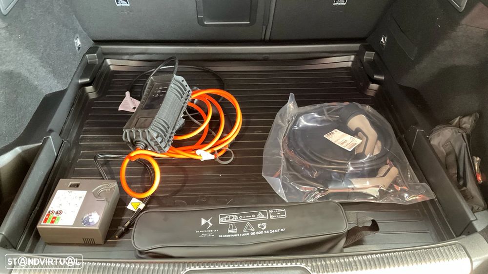 DS DS7 Crossback - 12