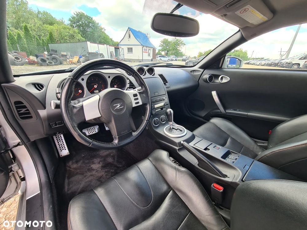 Nissan 350 Z - 15