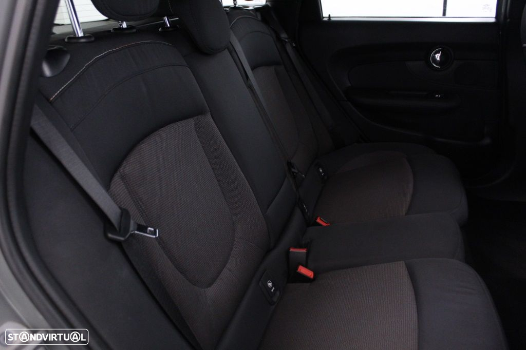 MINI Clubman One D - 15