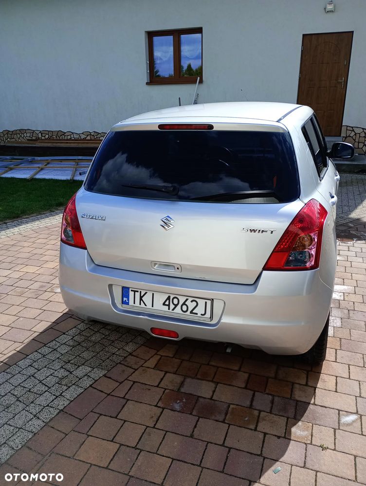 Suzuki Swift 1.3 Comfort - 4