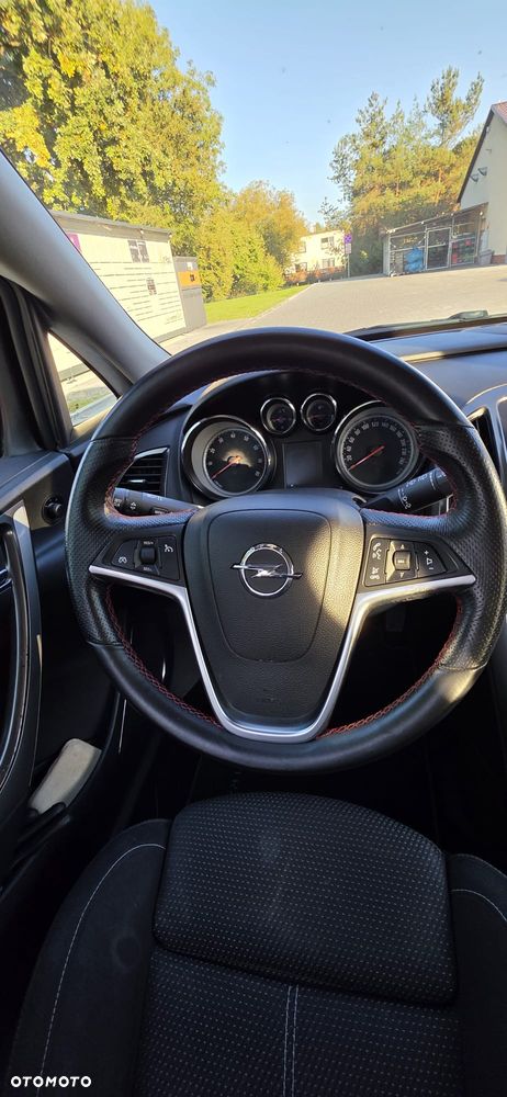 Opel Astra - 8