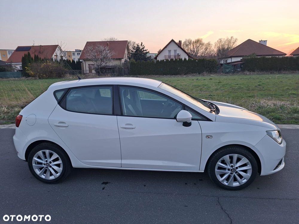 Seat Ibiza 1.4 16V Reference Salsa - 11