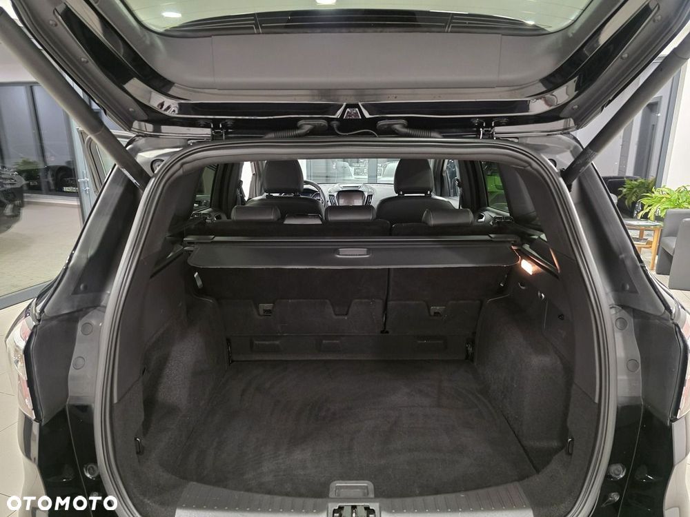 Ford Kuga 2.0 TDCi 4x4 ST-Line - 20