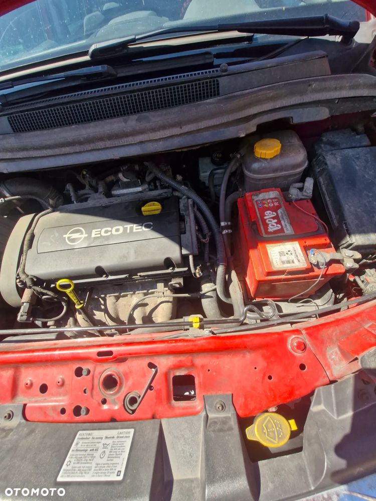 Opel Zafira - 18