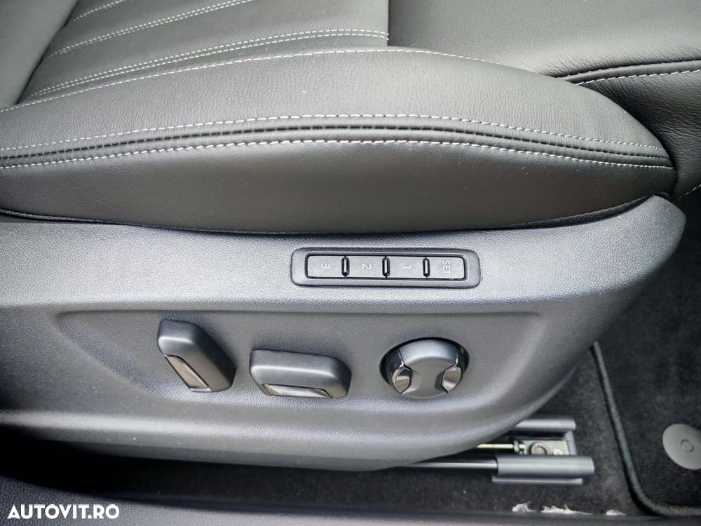 Skoda Karoq 2.0 TDI 4X4 DSG Sportline - 11