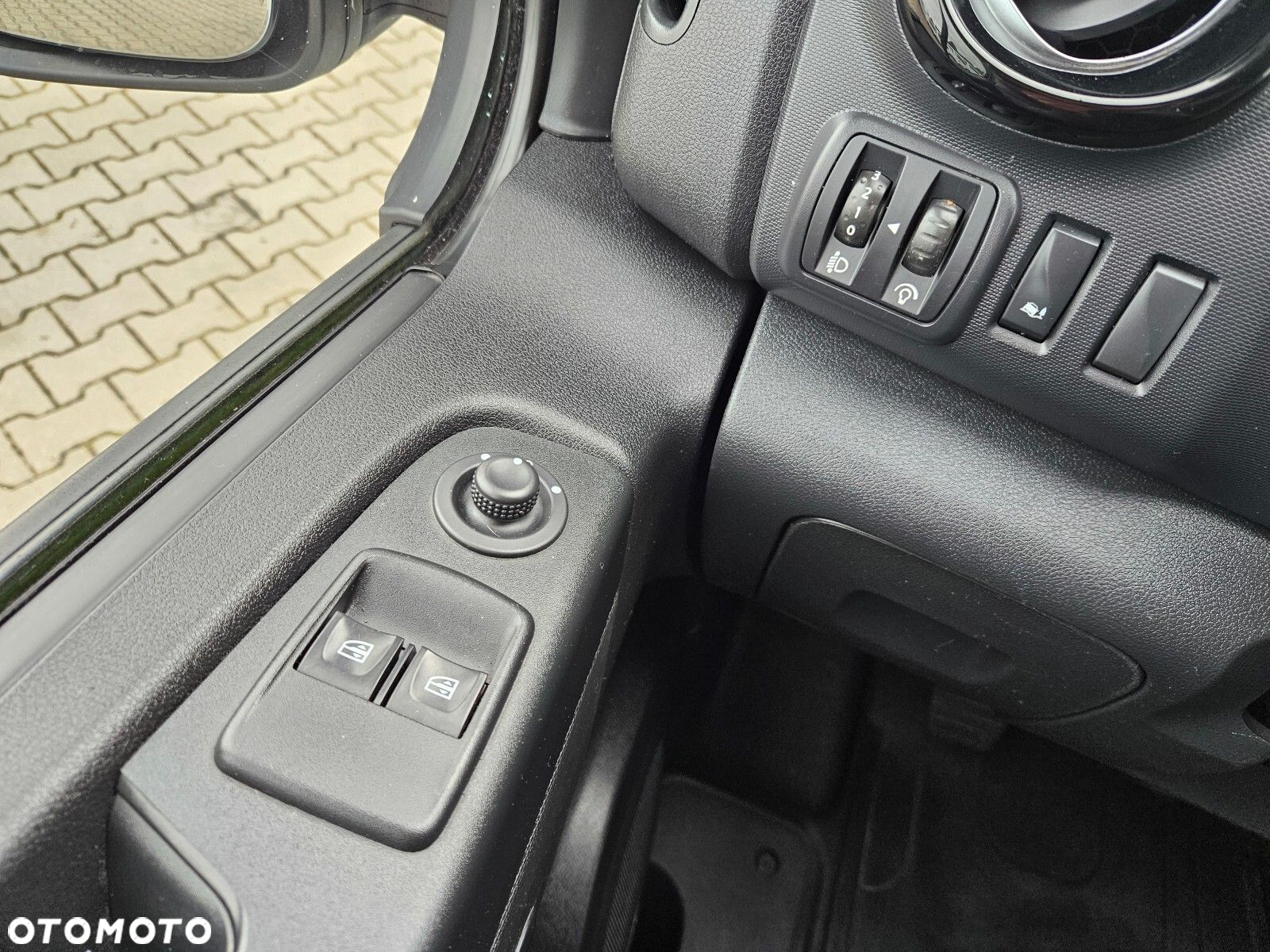 Renault Trafic L2H1 *84900zł NETTO* Brygadówka 6 osób 2.0dCi/120KM - 19