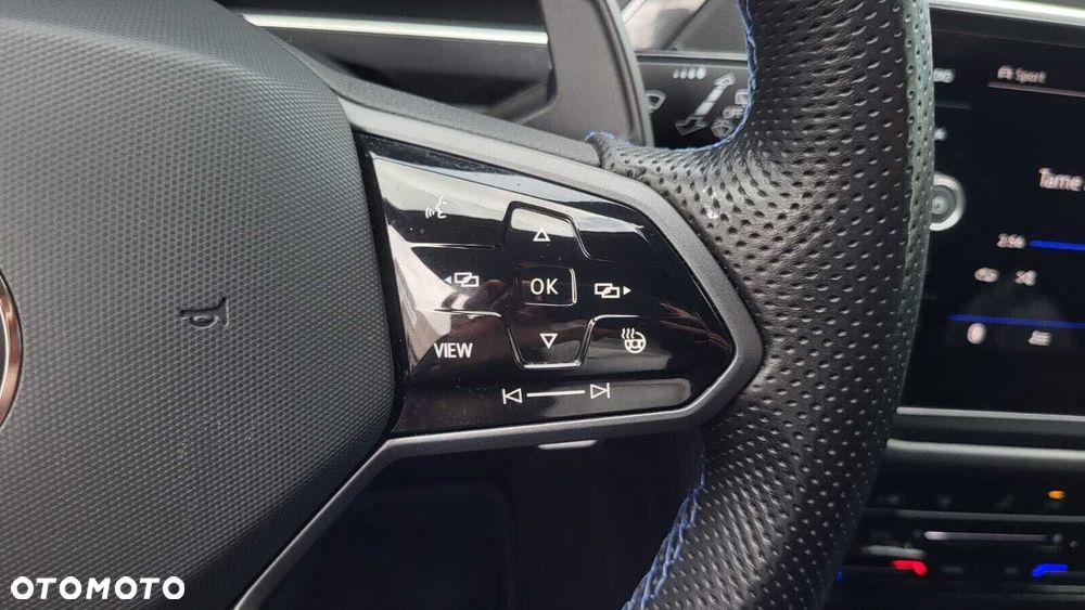 Volkswagen Tiguan - 21