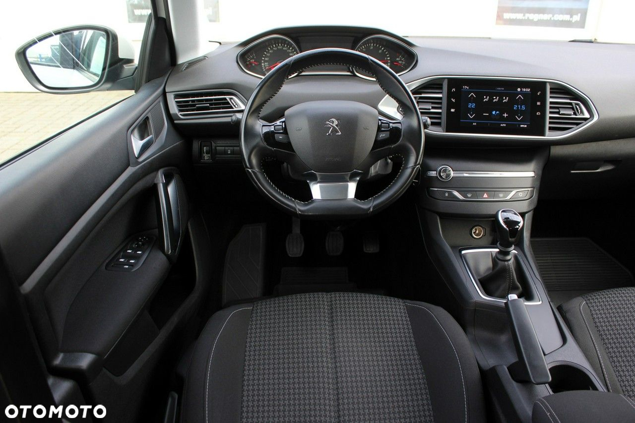 Peugeot 308 - 11
