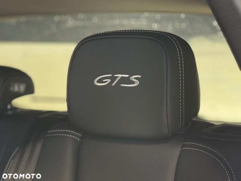 Porsche Macan GTS PDK - 24
