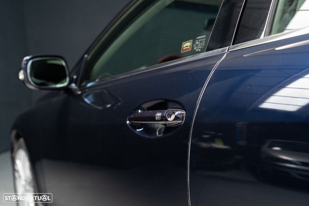 Lexus GS 450h - 11