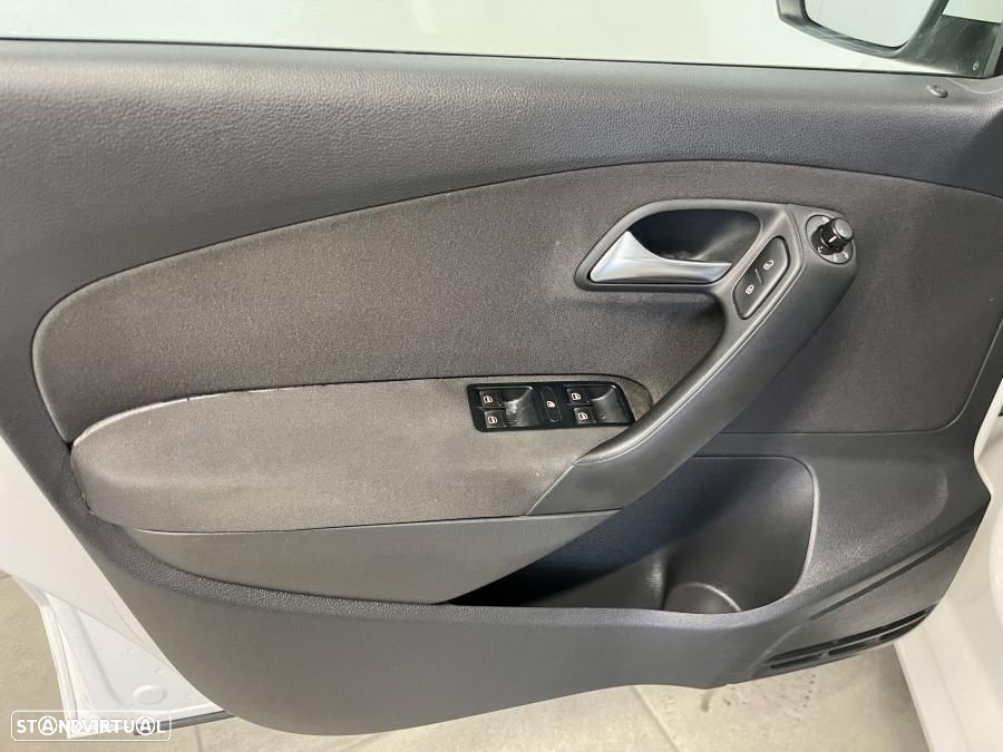 VW Polo 1.2 TDi Confortline - 12