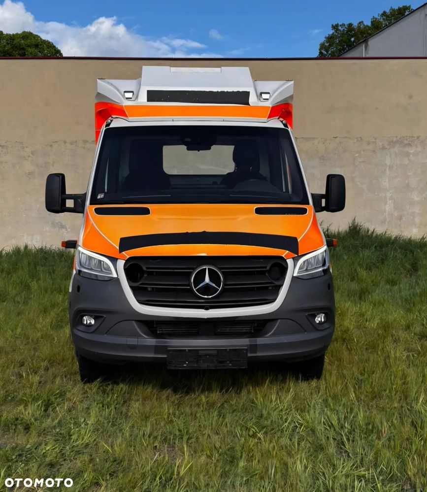 Mercedes-Benz 519 CDI - 3