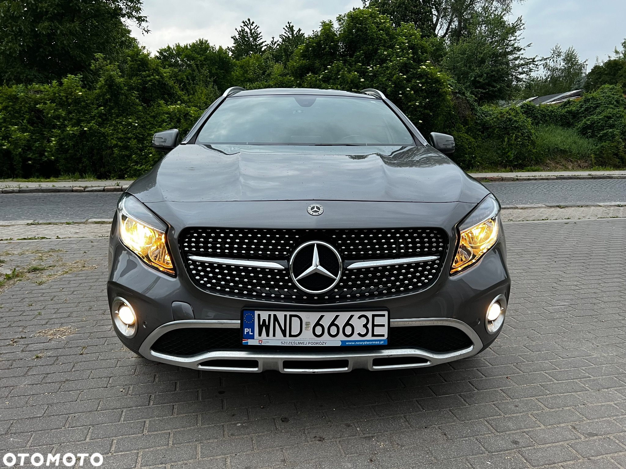 Mercedes-Benz GLA 250 4Matic 7G-DCT UrbanStyle Edition - 3
