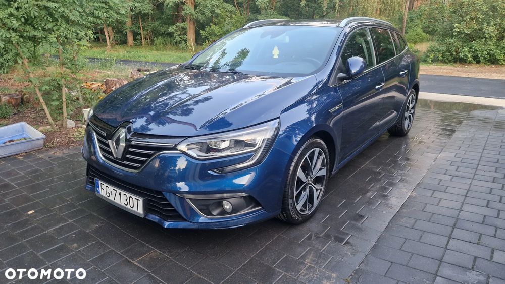 Renault Megane TCe 160 GPF EDC BOSE EDITION - 11