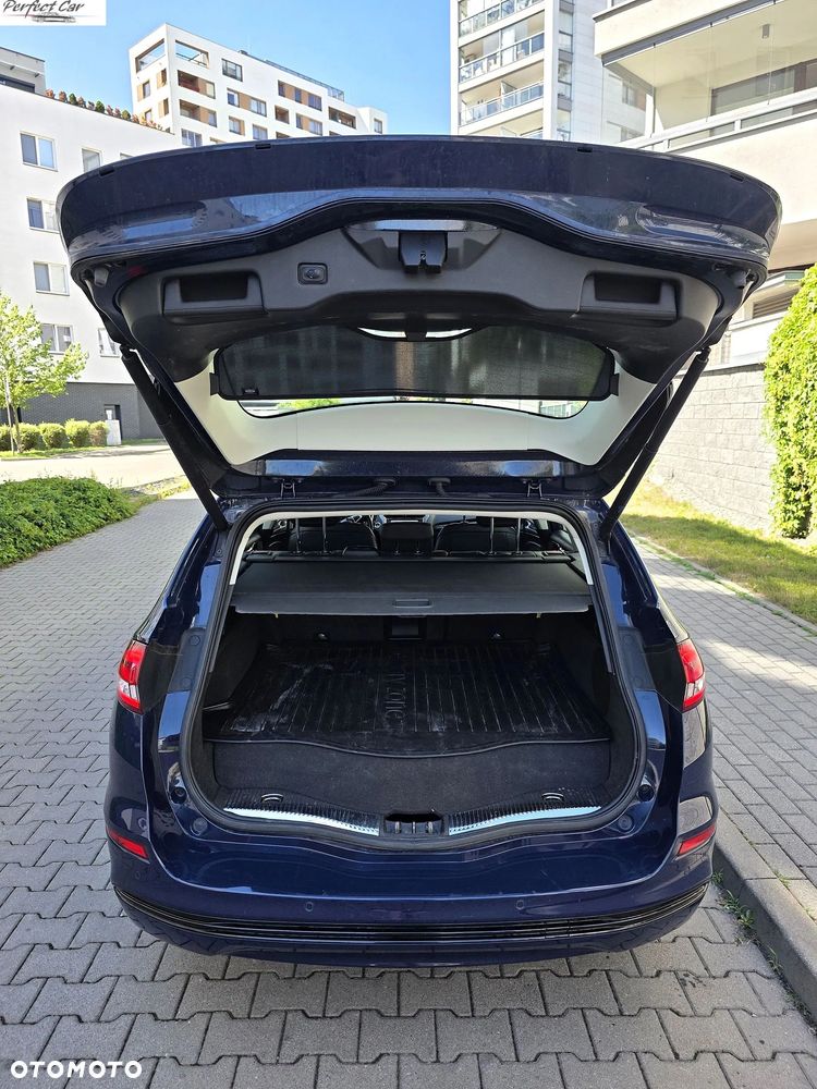 Ford Mondeo SW 2.0 Hybrid Executive Plus - 33