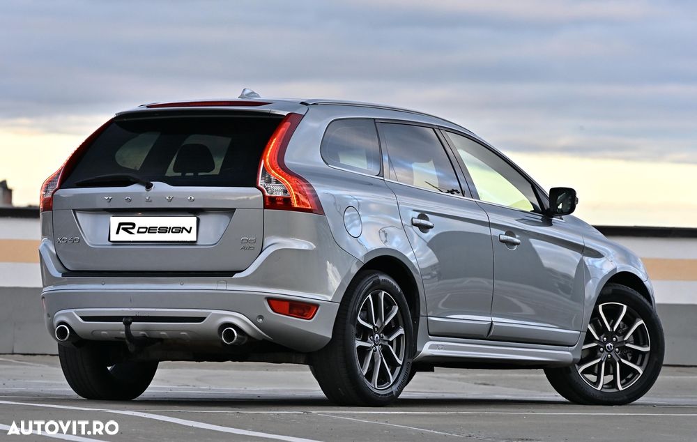 Volvo XC 60 D5 AWD Aut. RDesign - 7