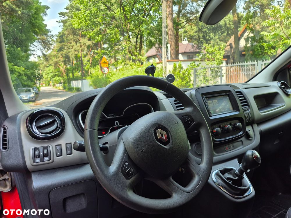 Renault Trafic - 10