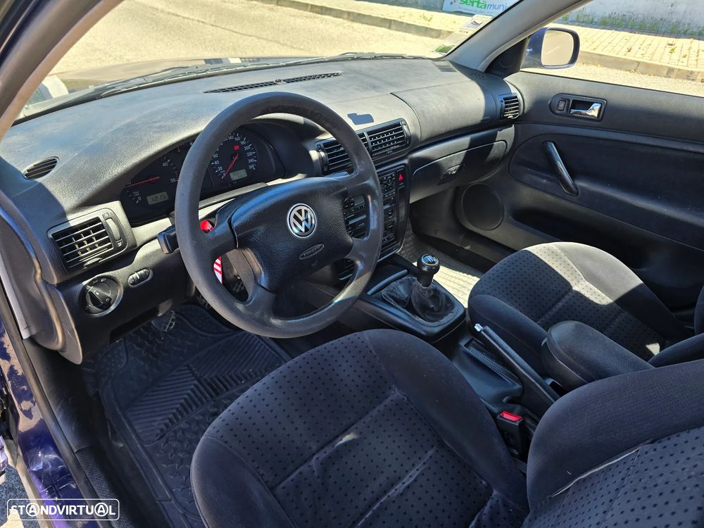 VW Passat 1.9 TDi Confortline - 7