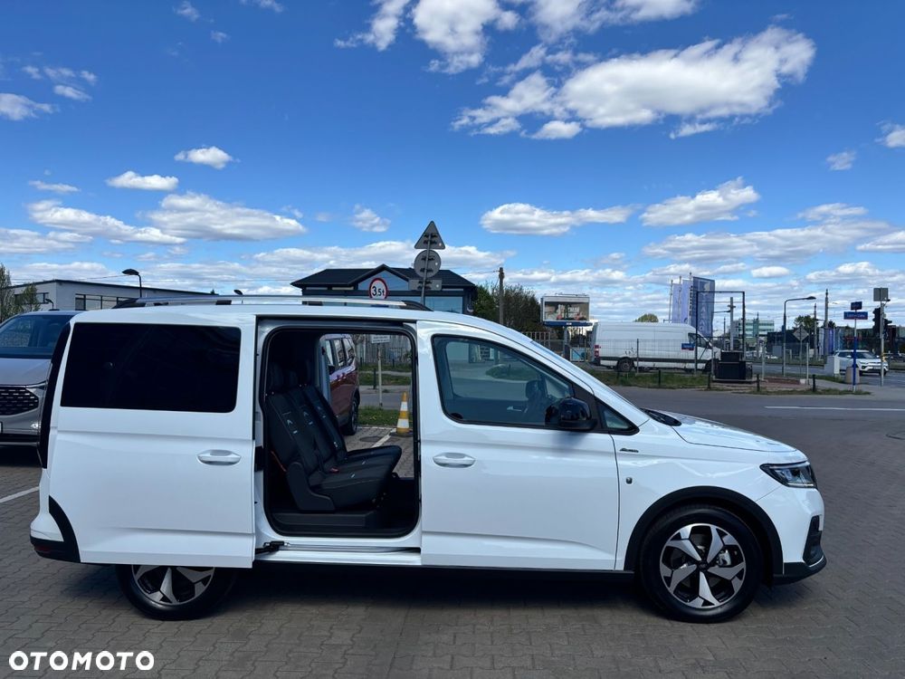 Ford Tourneo Connect Grand - 5