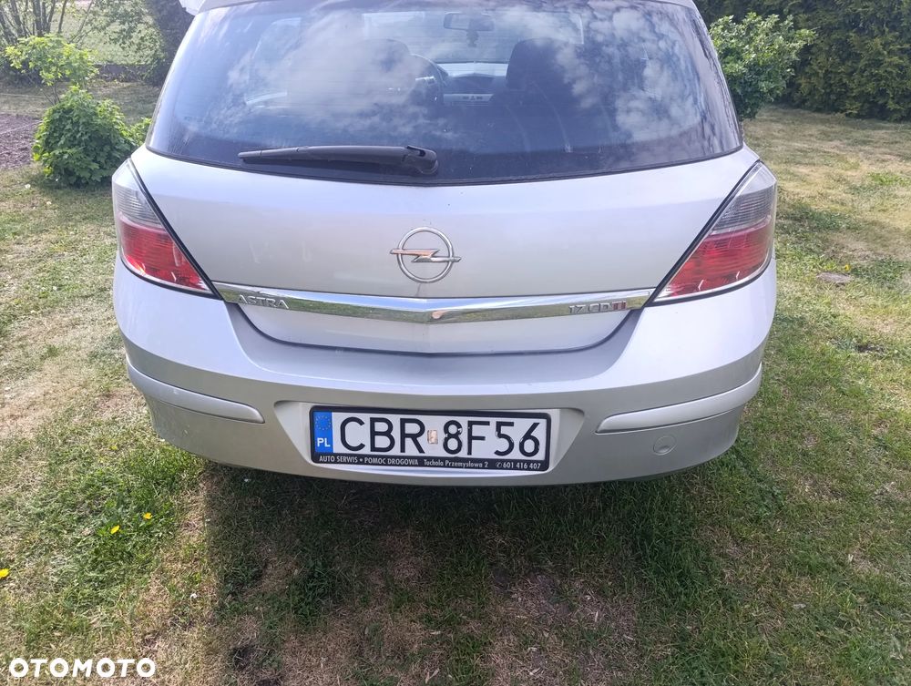 Opel Astra 1.7 CDTI - 4