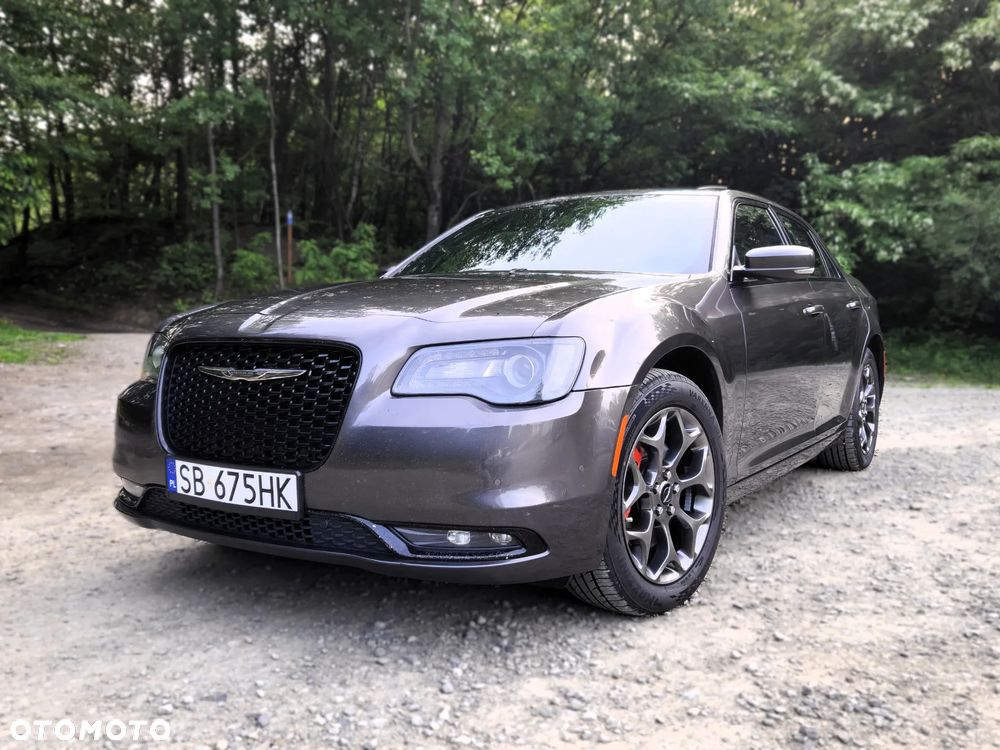Chrysler 300s - 3