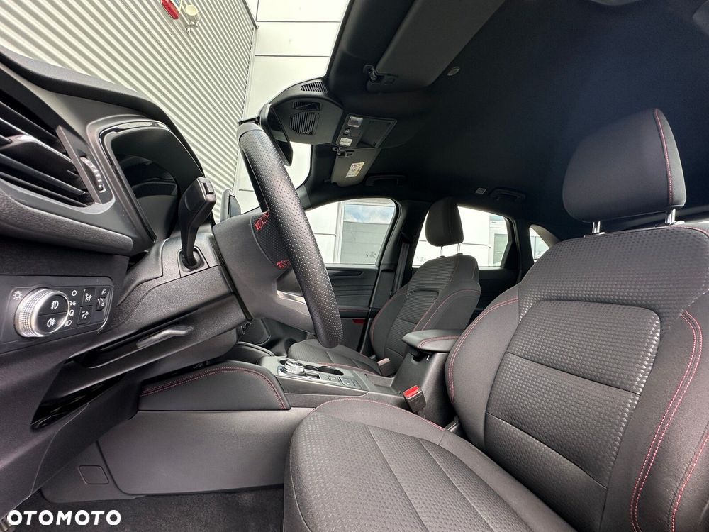 Ford Kuga 2.5 FHEV FWD ST-Line - 14