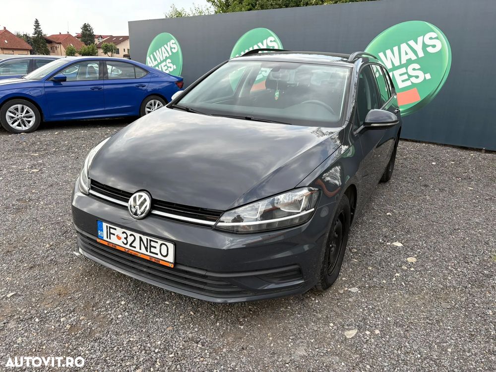 Volkswagen Golf 1.0 TSI Trendline - 1