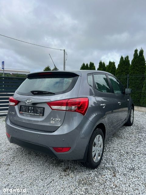 Hyundai ix20 - 8