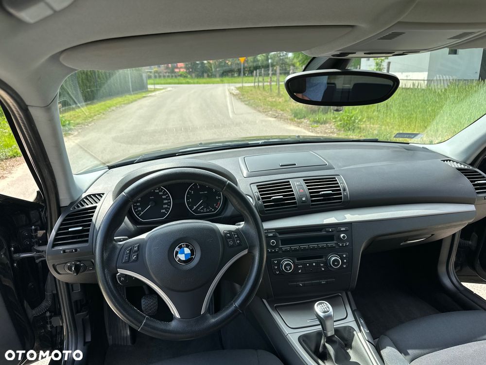 BMW Seria 1 - 28