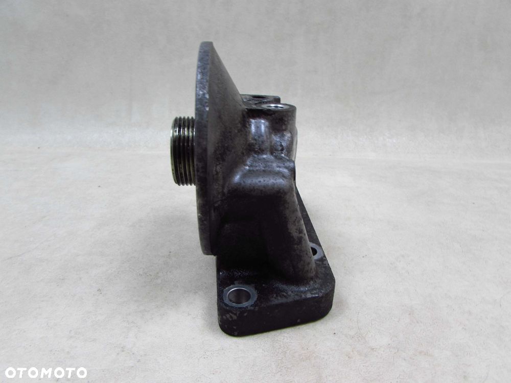 ISUZU NPR NQR NKR N75 5.2 D 4HK1 07- PODSTAWA OBUDOWA FILTRA OLEJU - 4