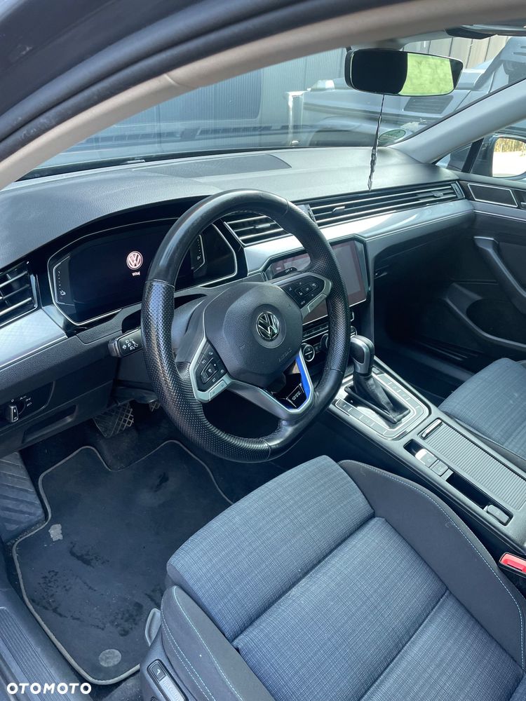 Volkswagen Passat 1.4 TSI BMT ACT Trendline DSG - 11